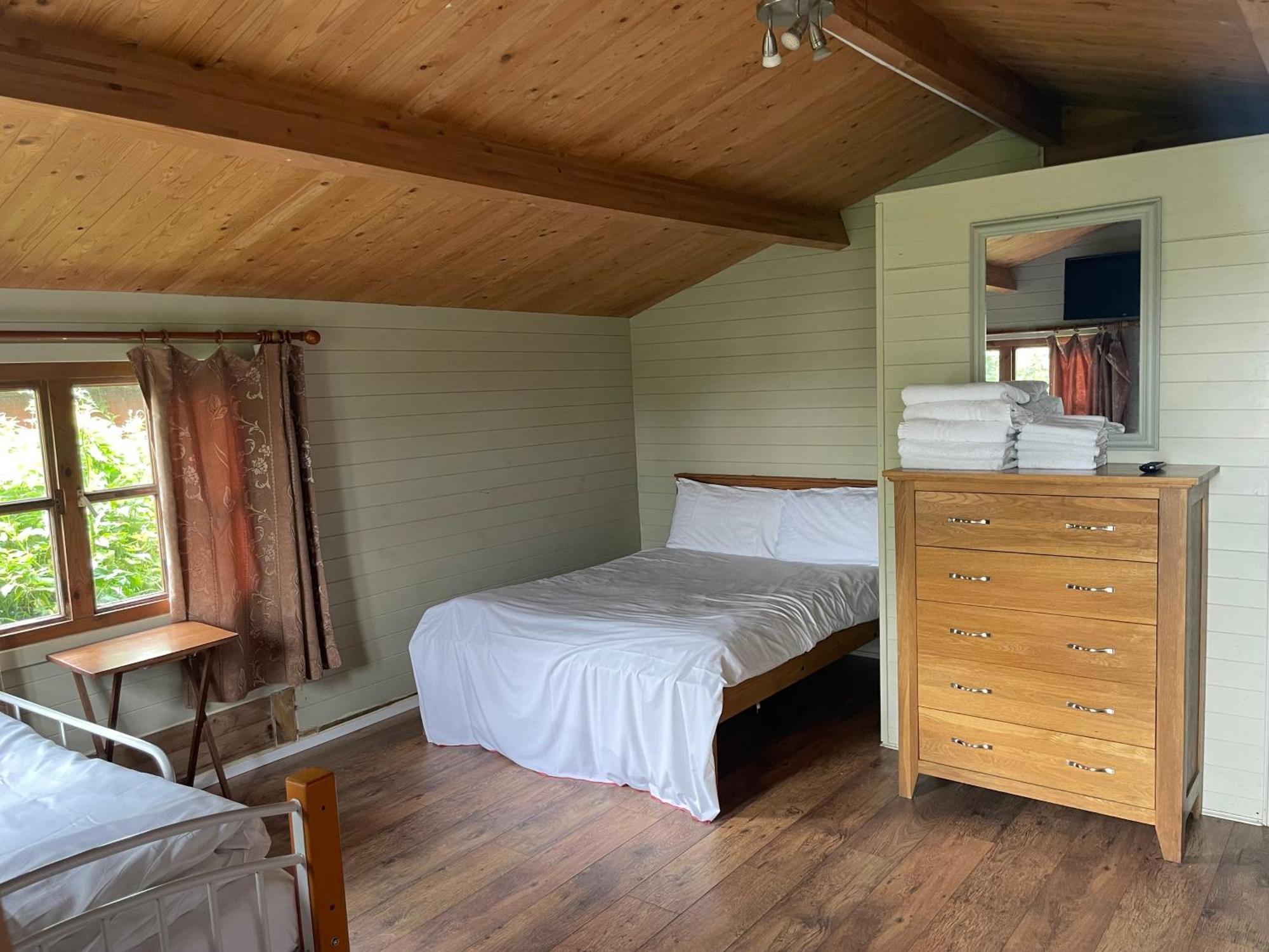 Bridge Farm Guesthouse Rooms Dundry Buitenkant foto
