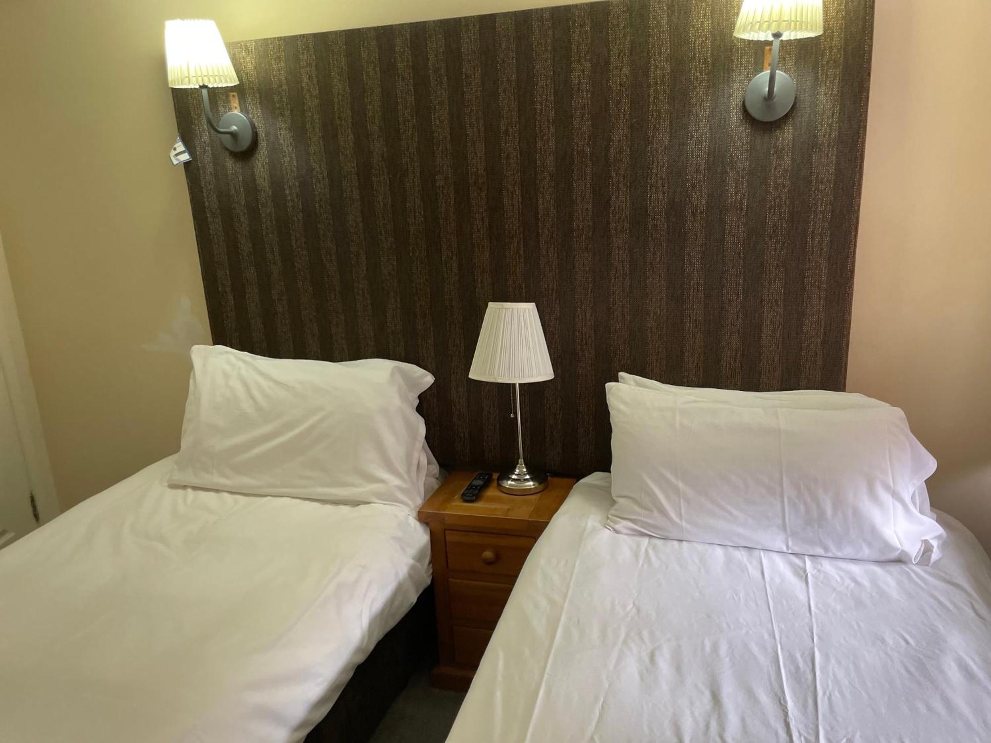 Bridge Farm Guesthouse Rooms Dundry Buitenkant foto